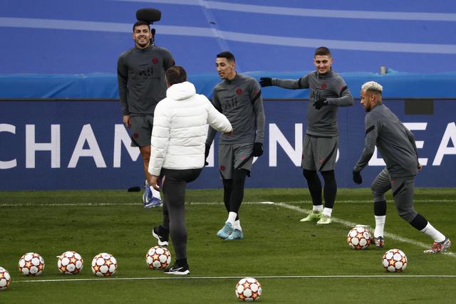 高诗岩20+7+5山东逆转北控 四川不敌江苏